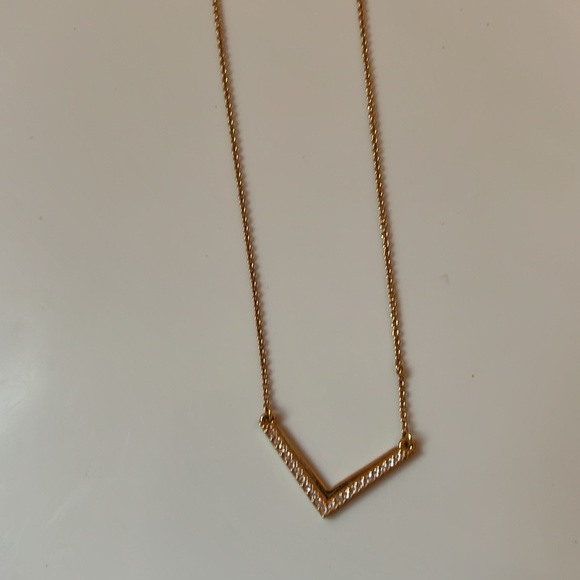 Touchstone Crystal by Swarovski V - Picture 1 of 3